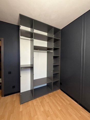 Шкаф 1600 мм 4-х створчатый Норд с антресолью графит (Миф) в Ирбите - irbit.mebel-e96.ru