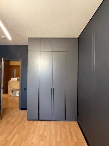 Шкаф 1600 мм 4-х створчатый Норд с антресолью графит (Миф) в Ирбите - irbit.mebel-e96.ru